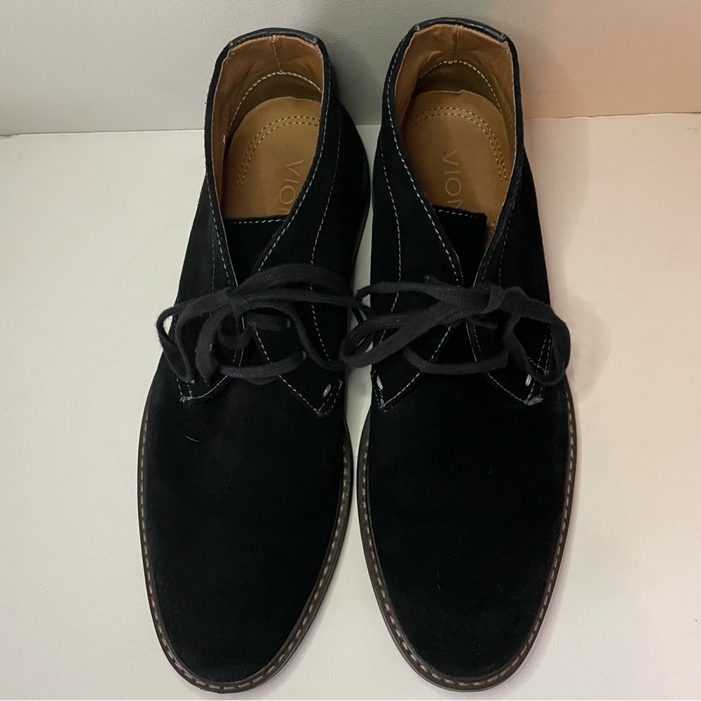 Vionic black suede Chase chukka boots size 9 - Picture 2 of 9